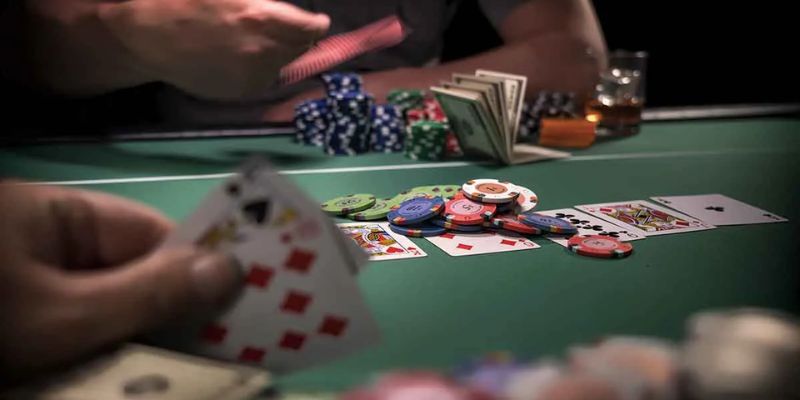 Các chiến lược quản lý tiền bạc trong Poker online